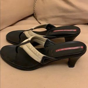 Prada Leather Slides Size 8 (38)